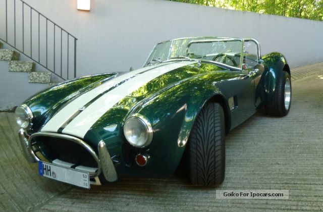 2012 Cobra  - A dream in British racing green Cabriolet / Roadster Used vehicle photo