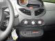 2010 Renault  Twingo 1.2 16V CO2 INITIAL Small Car Used vehicle photo 4