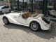 1975 Morgan  Plus 8 cream leather nice condition Cabriolet / Roadster Used vehicle photo 6