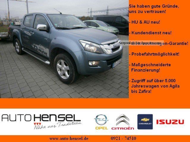 2013 Isuzu  D-Max 2.5 TD Double Cab Twin Premium 4WD Off-road Vehicle/Pickup Truck Employee's Car (

Accident-free ) photo