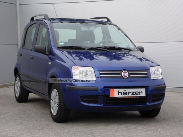 2012 Fiat  Panda 1.2 8V * Air * ZV + FB * City steering * ABS * Small Car Used vehicle photo