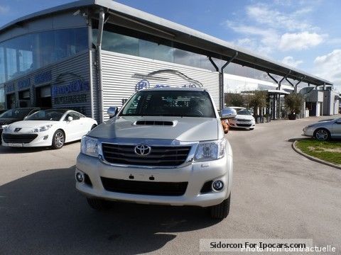 2013 Toyota  DBLE CAB HILUX D-4D 4x4 Legend 144 Off-road Vehicle/Pickup Truck Used vehicle photo