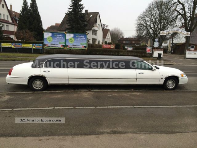 1999 Lincoln  Stretch 8.6 m, leather, DVD, air conditioning, bar, video, etc. Saloon Used vehicle (

Accident-free ) photo