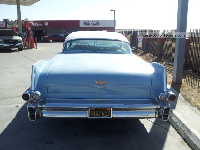 1957 Cadillac  Coupe Deville! Sports Car/Coupe Used vehicle photo
