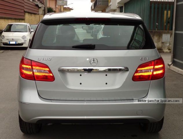 Mercedes benz b 180 specifications