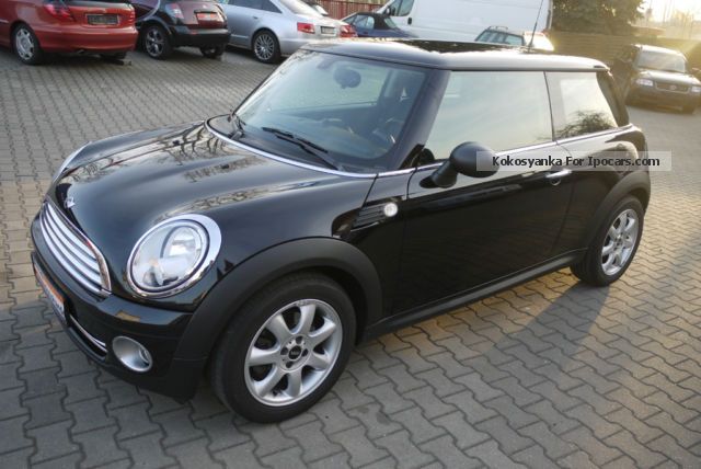 2010 MINI  One * VERY WELL MAINTAINED ** OFF 1.HAND * Small Car Used vehicle photo