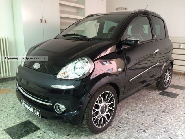2013 Microcar  M.Go Paris with Air + DCI engine Small Car Used vehicle (

Accident-free ) photo