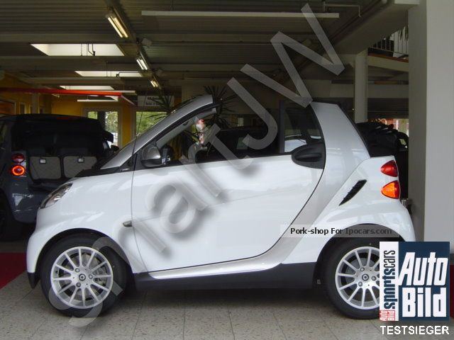 2010 Smart  117 PS 180 Km / h Air Lowering Sitzhzg. Cabriolet / Roadster Used vehicle (

Accident-free ) photo