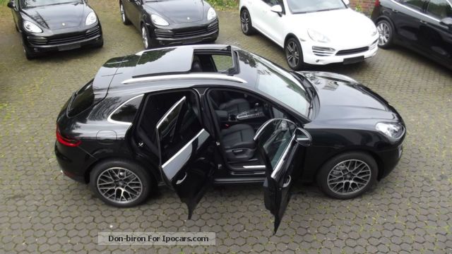 2012 Porsche  Macan Diesel S PDK LUFTF./PANORMA/BOSE/20 \ Off-road Vehicle/Pickup Truck Used vehicle (

Accident-free ) photo