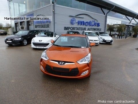2014 Hyundai  Veloster Pack sensation GDI 140 Automatique DCT Saloon Used vehicle photo