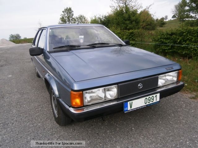1981 Talbot  Tagora 2.2 GLS Automatiqe Small Car Classic Vehicle (

Repaired accident damage ) photo
