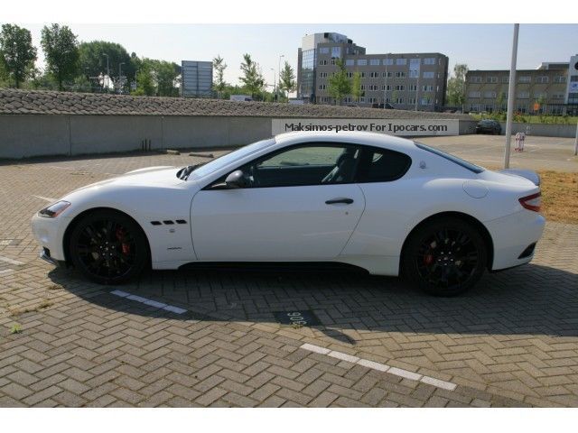 2012 Maserati  Gran Turismo 4.7 S MC-Pack Sports Car/Coupe Used vehicle photo