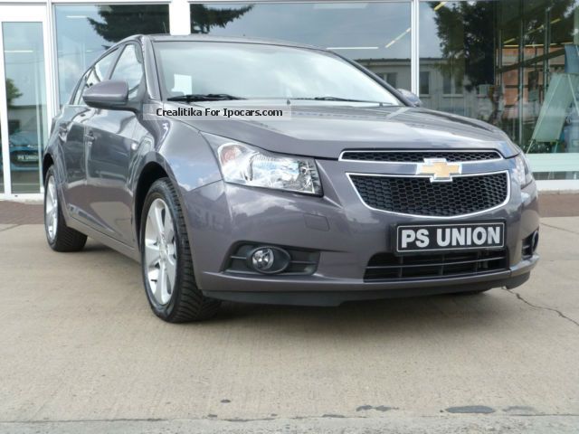 2012 Chevrolet  Cruze 2.0 LTZ Automatic Saloon Used vehicle (
Accident-free ) photo