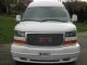 2014 GMC  Majestic luxury 4x4 VAN V8 Flex Fuel engine Van / Minibus Used vehicle (
Accident-free ) photo 1